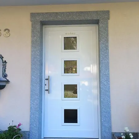 Emma Apartament *